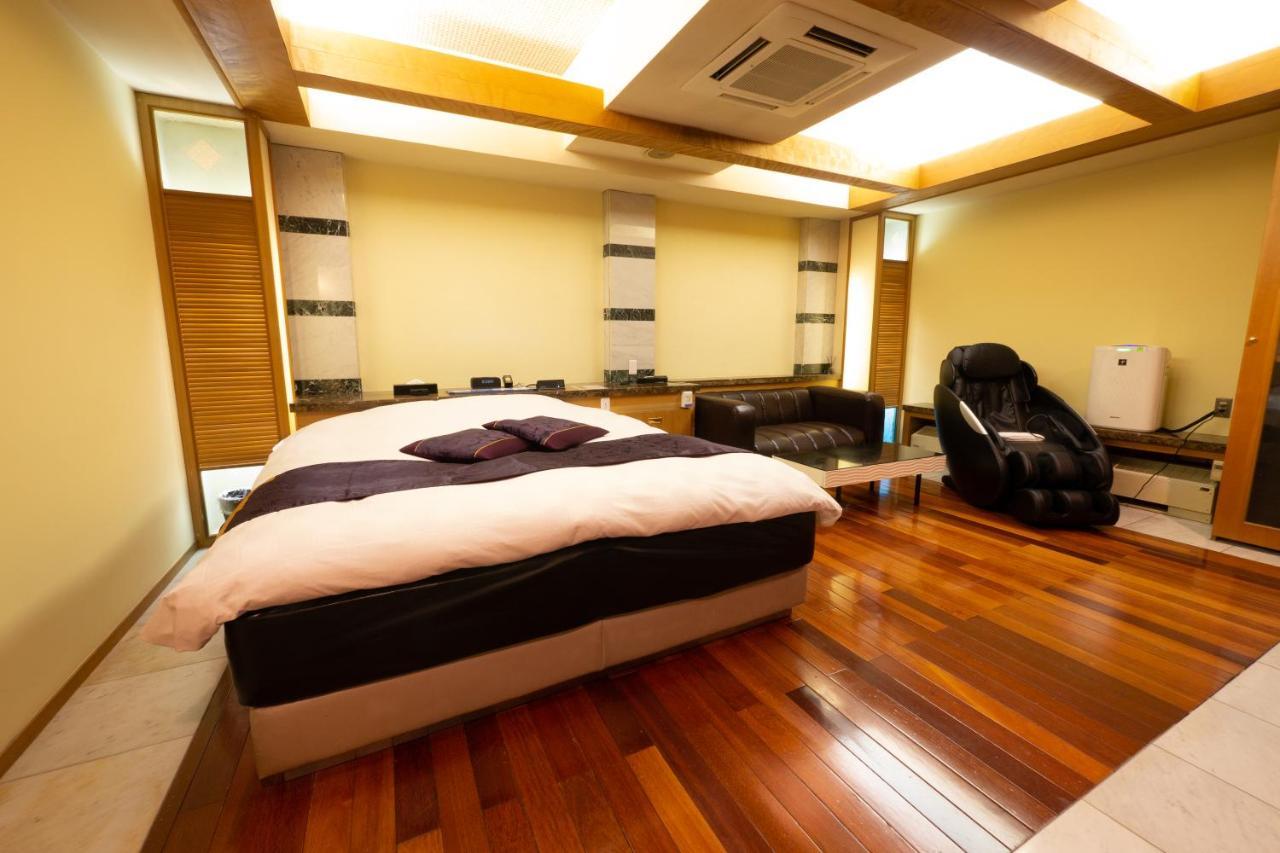 Hotel Rplus日高 (Adults Only) Hidaka  Εξωτερικό φωτογραφία