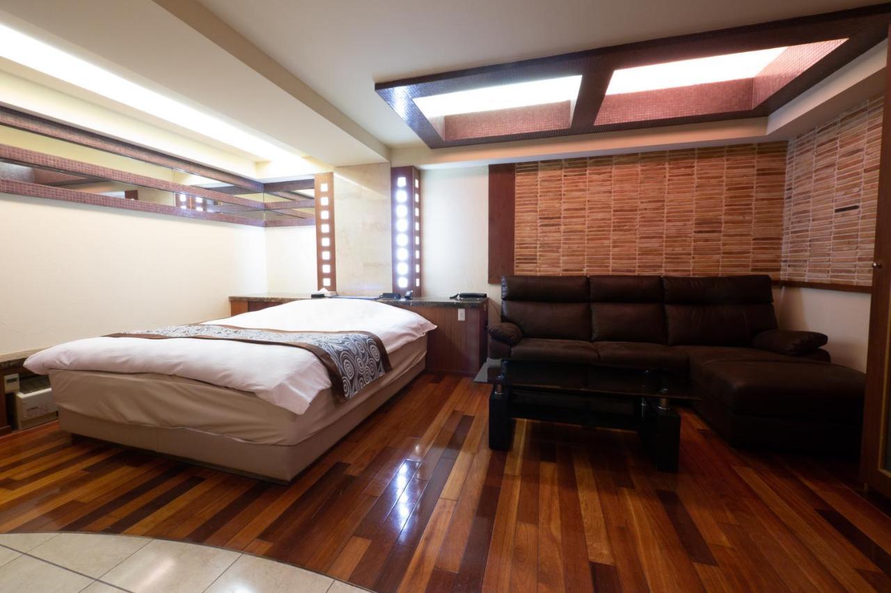 Hotel Rplus日高 (Adults Only) Hidaka  Εξωτερικό φωτογραφία